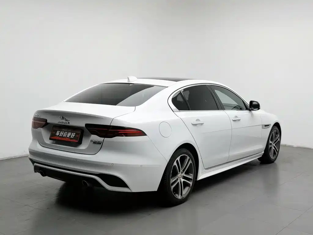 Jaguar XEL — миниатюра 2