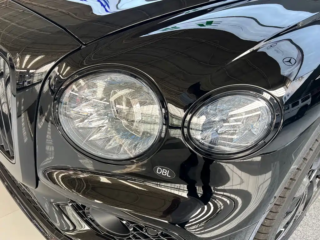 Bentley Flying Spur 2024 4.0T V8 S