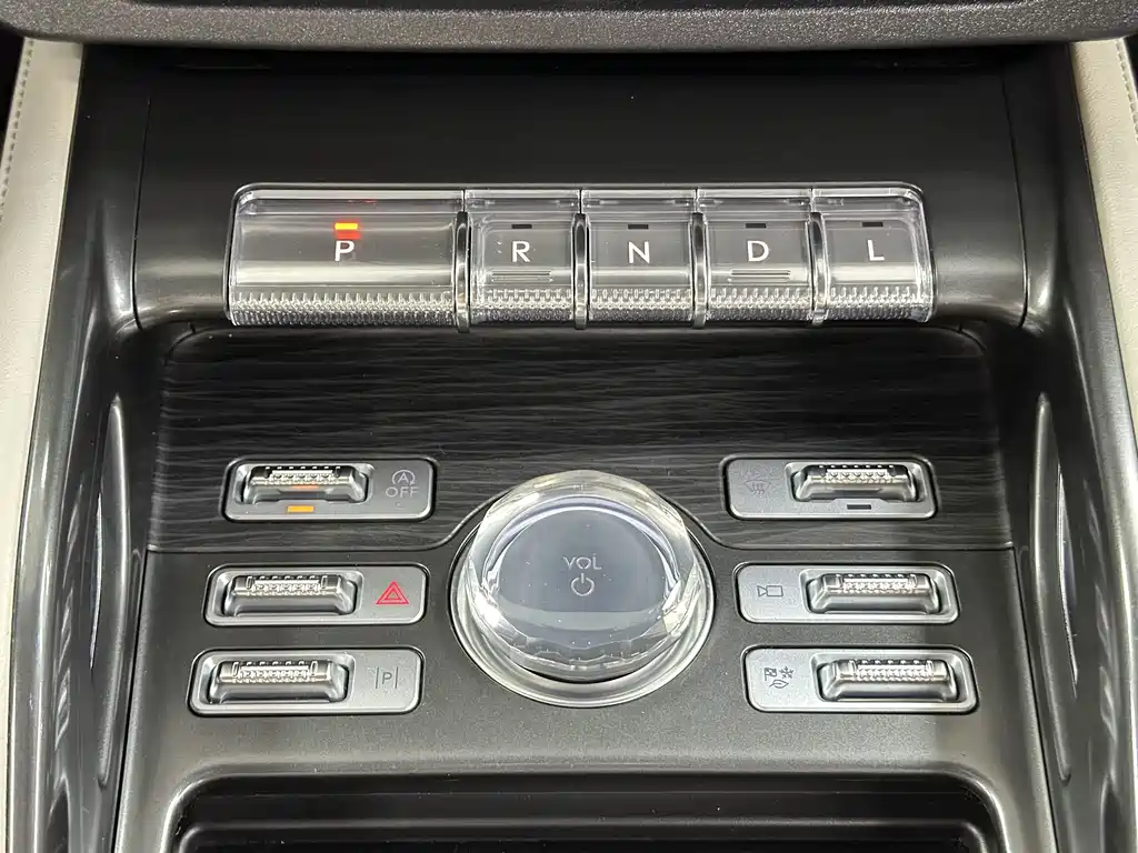 Lincoln Nautilus — миниатюра 19