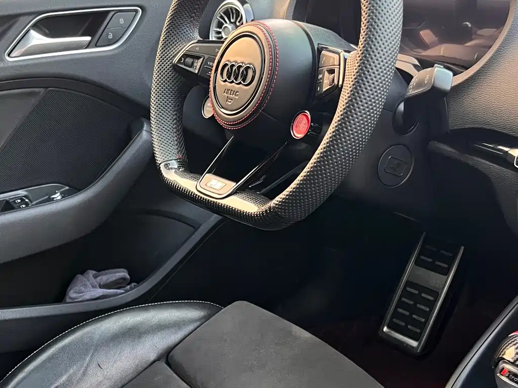 Audi S3 — миниатюра 8