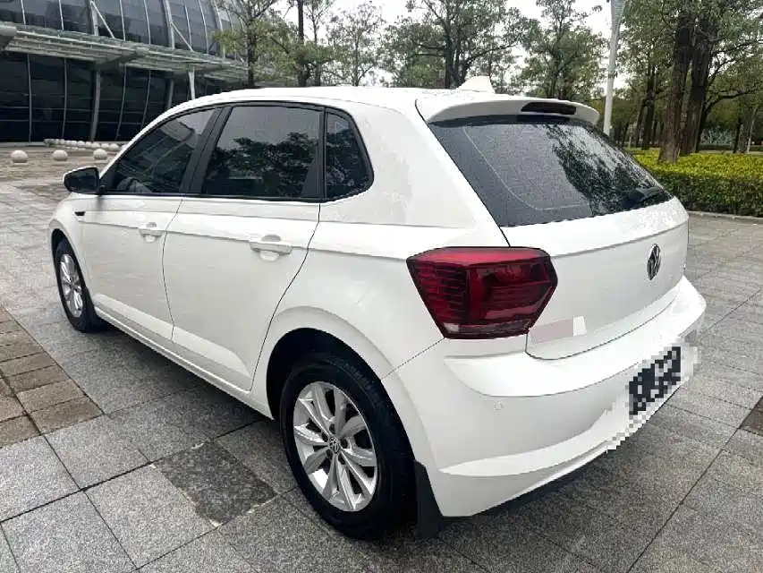 Volkswagen Polo 2021 Plus 1.5L AT