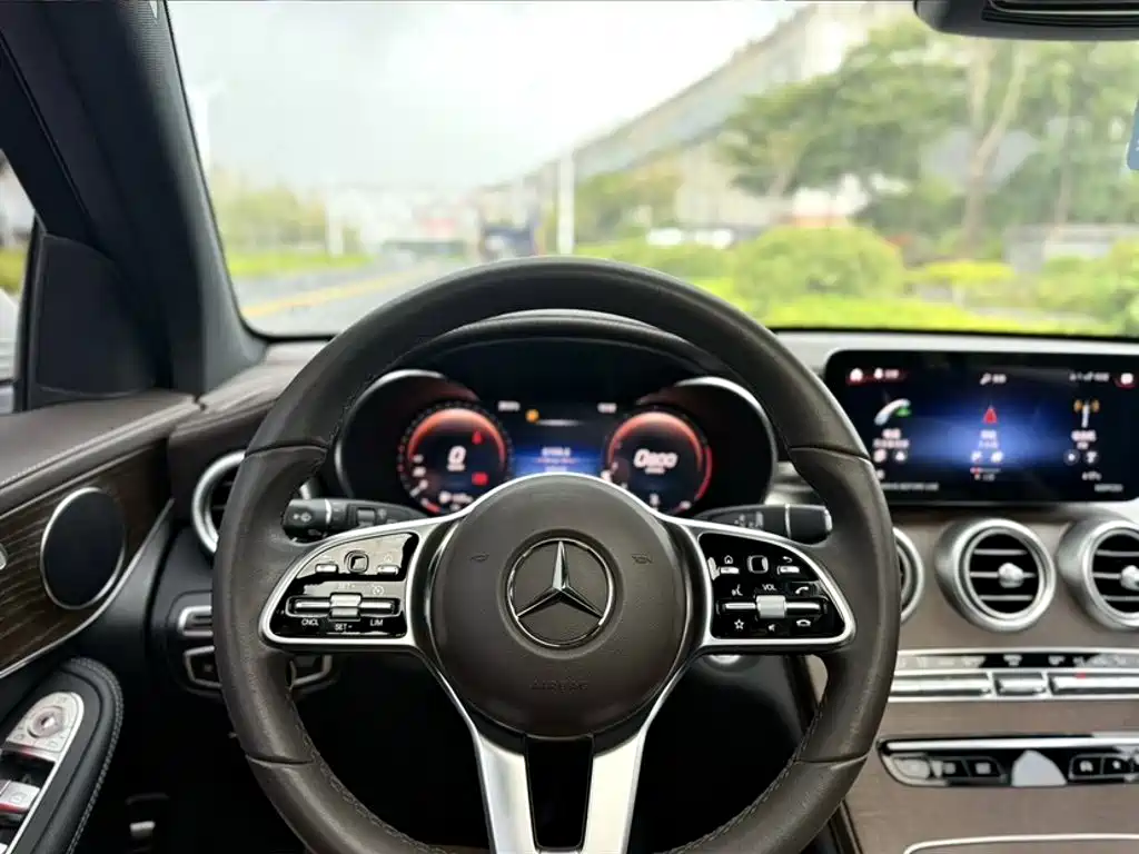 Mercedes-Benz GLC — миниатюра 13