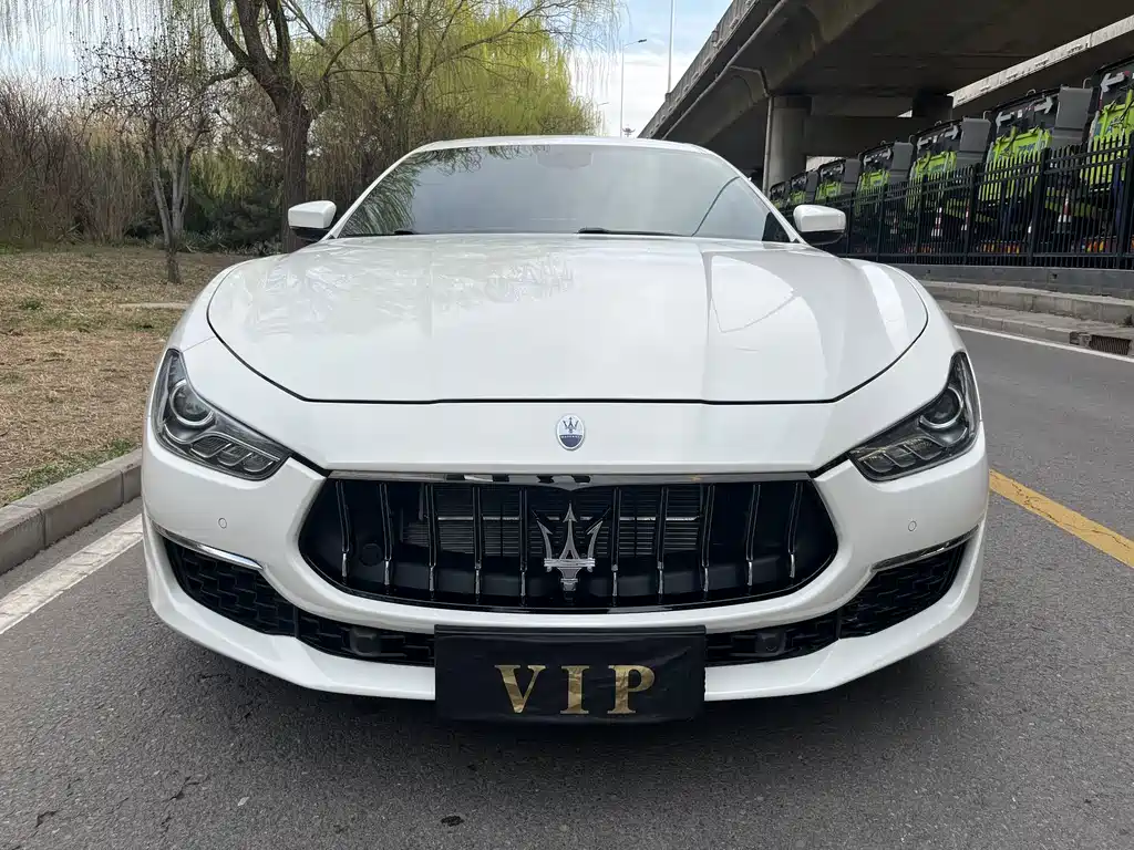 Maserati Ghibli — миниатюра 2