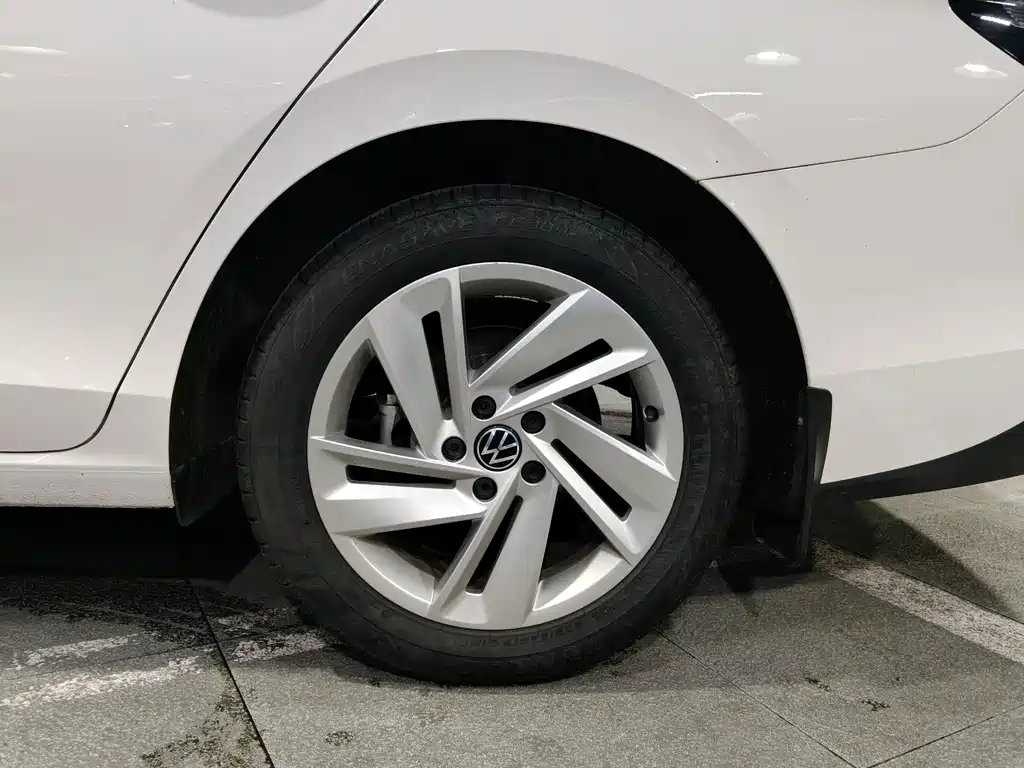 Volkswagen Lamando — миниатюра 16