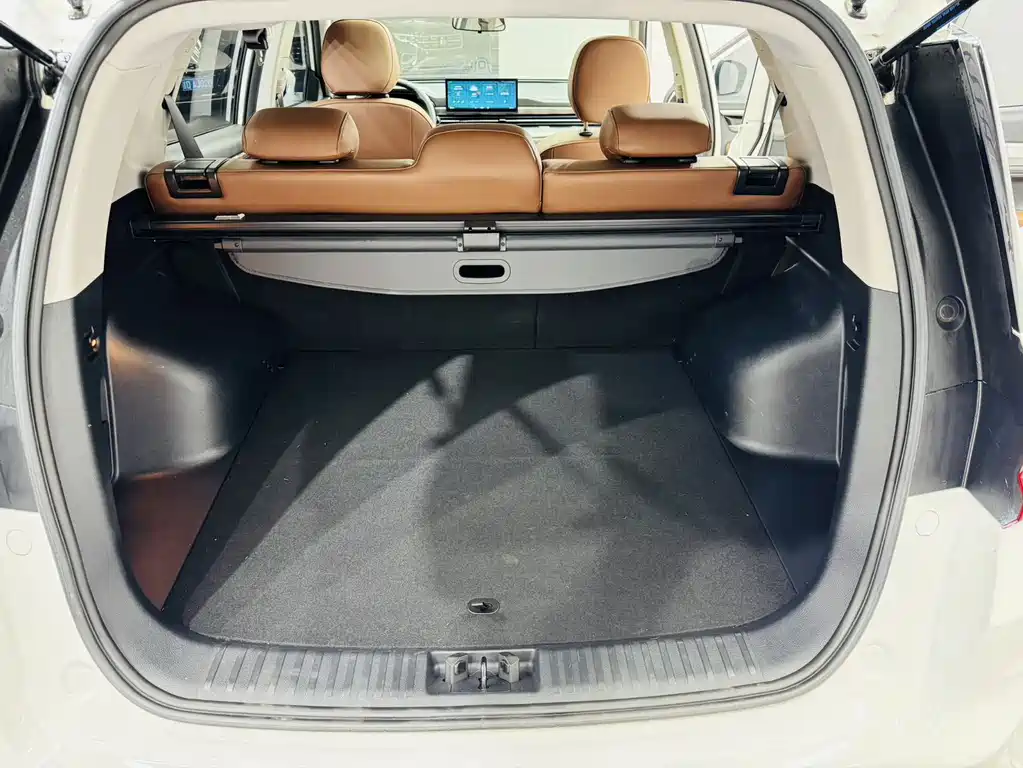 Geely Vision X6 — миниатюра 13
