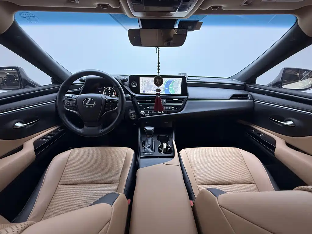 Lexus ES — фотографии объявления, Фото 17