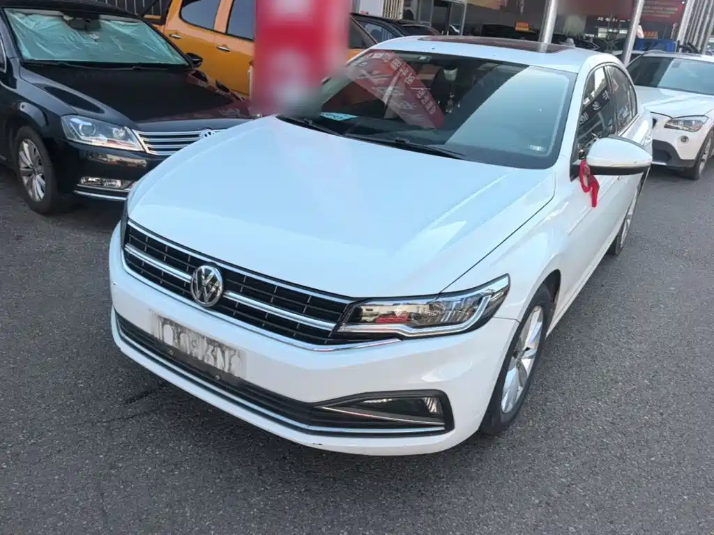 Volkswagen Bora — миниатюра 2