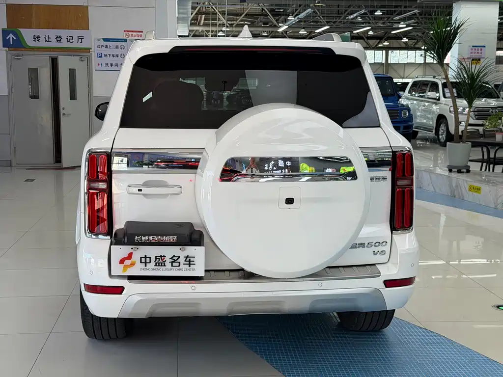 Tank 500 2023 3.0T Sport 5 мест
