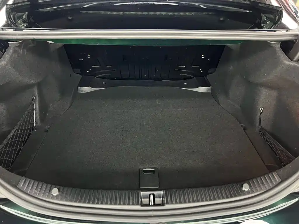 Mercedes-Benz C-Class — миниатюра 25