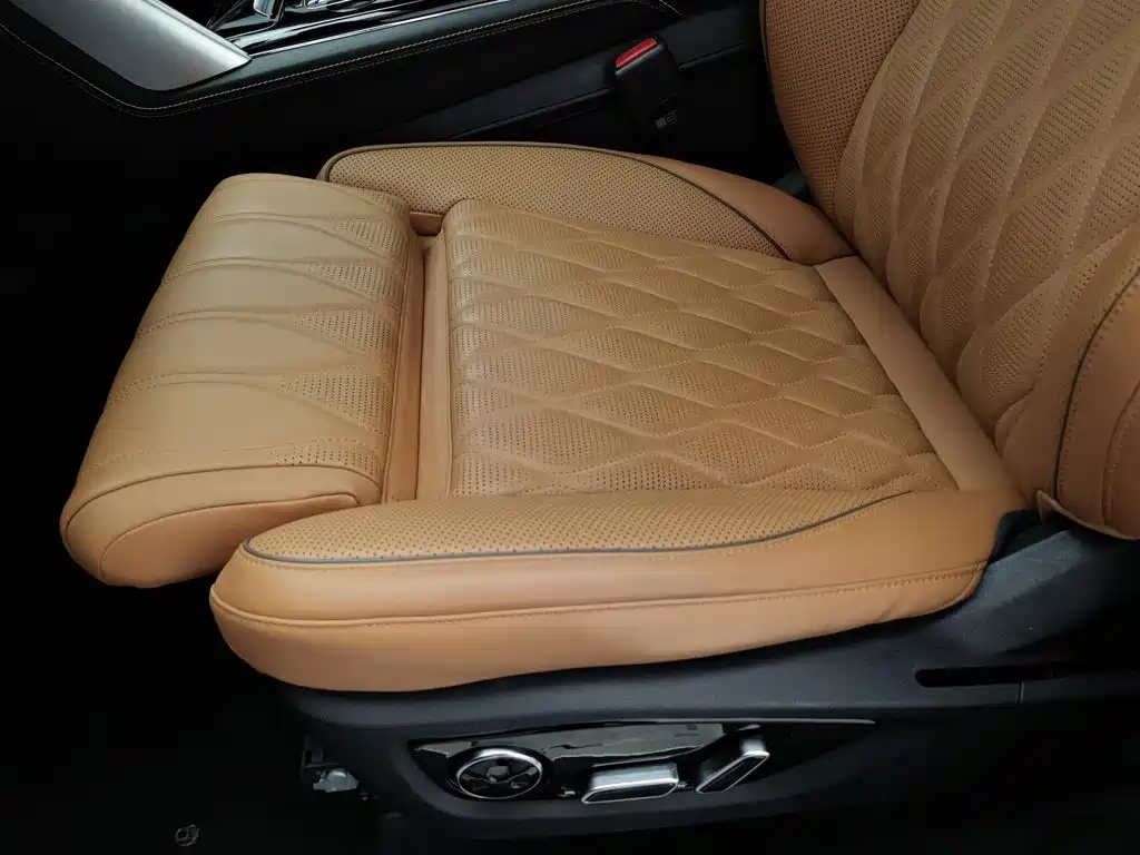 BYD Tang New Energy — миниатюра 20