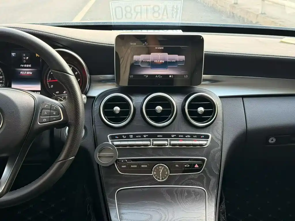 Mercedes-Benz C-Class — миниатюра 9