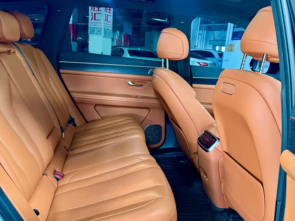 AITO ASK THE WORLD M7