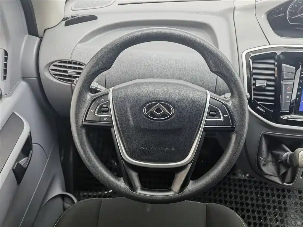 SAIC MAXUS XINTU V80