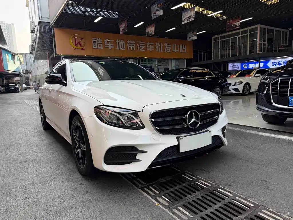 Mercedes-Benz E-Class (Import) — миниатюра 3