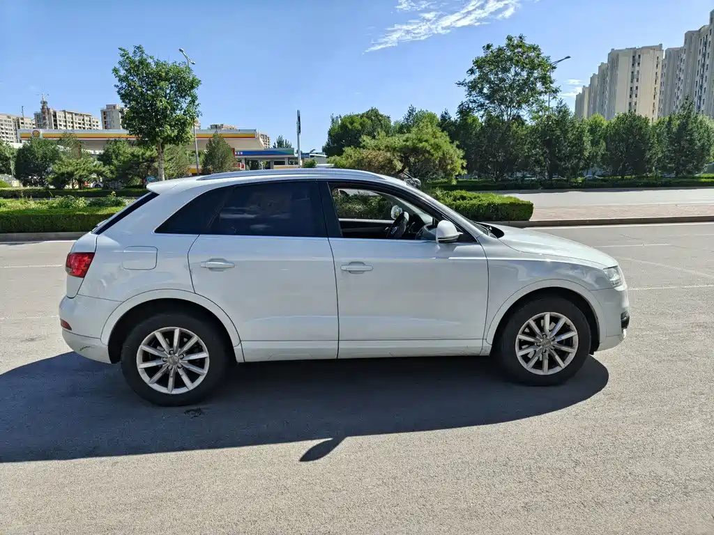 Audi Q3 — миниатюра 10