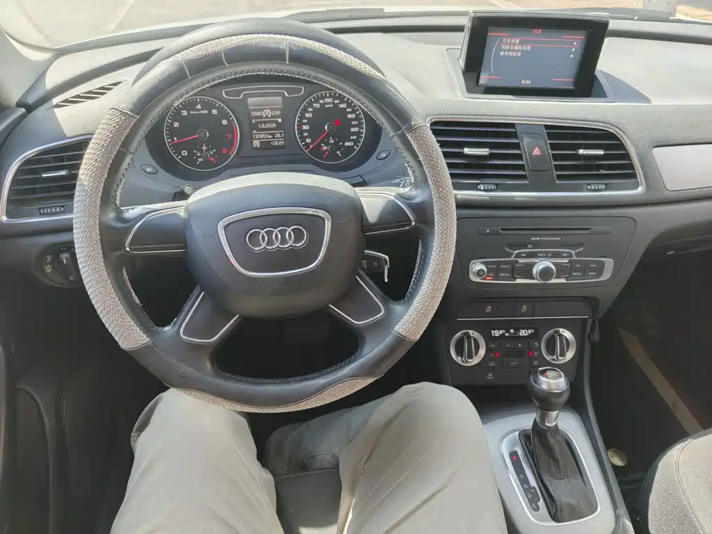 Audi Q3 — миниатюра 2