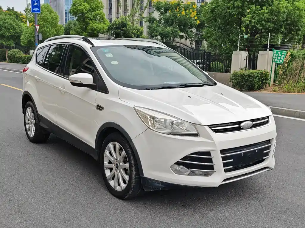 Ford Kuga — миниатюра 3