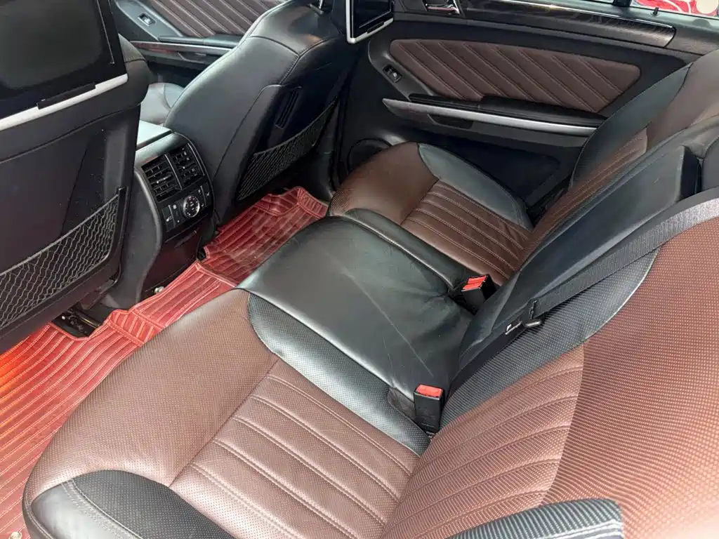 Mercedes-Benz GL-Class — миниатюра 18