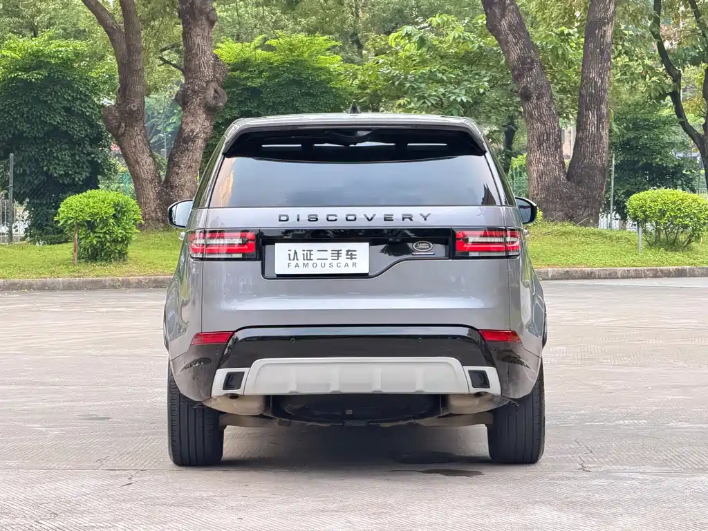 Land Rover Discovery — миниатюра 6