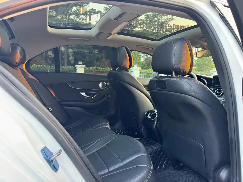 Mercedes-Benz C-Class — миниатюра 52