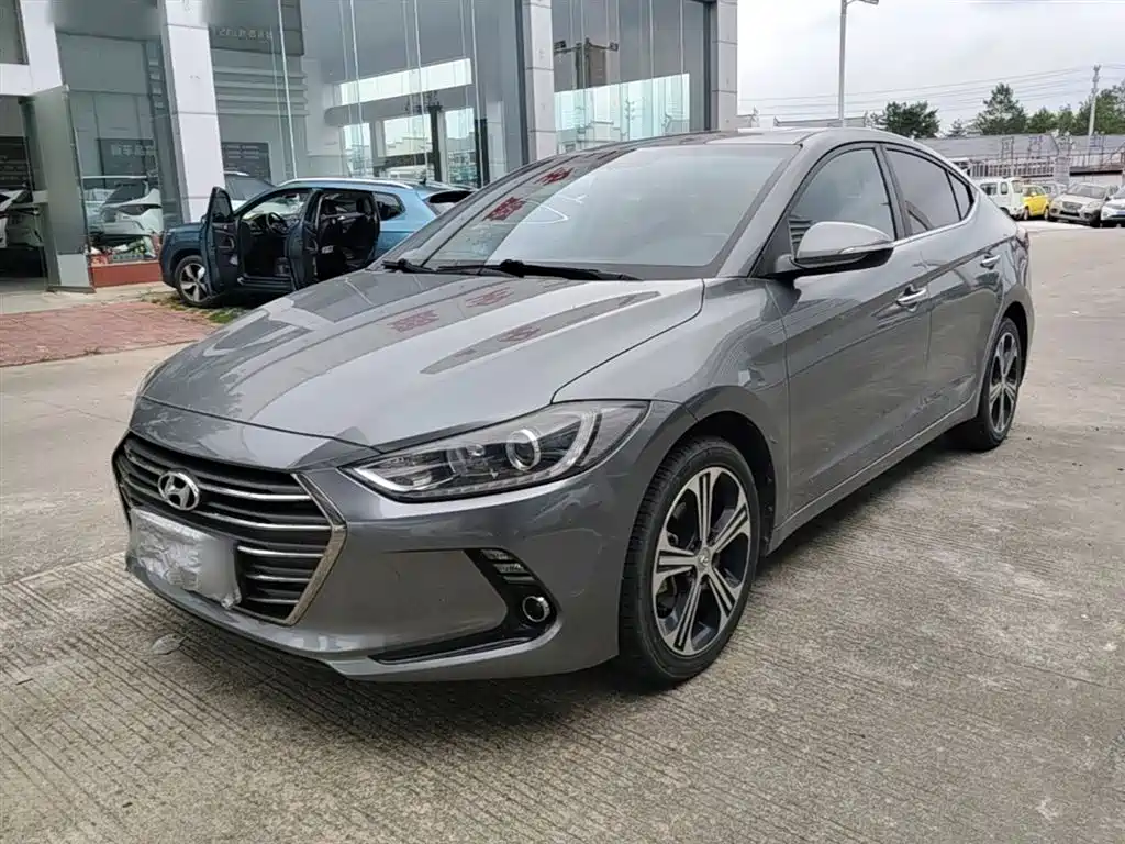 Hyundai Elantra 2018