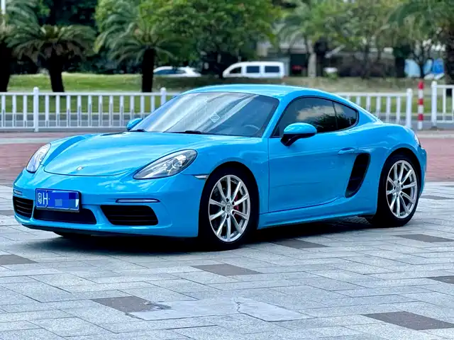 PORSCHE  718 2021