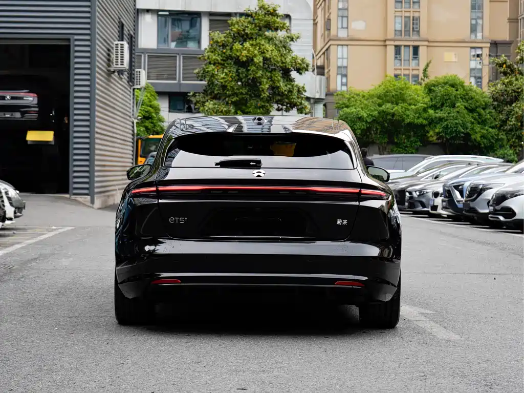 NIO ET5T 2025 75kWh Touring