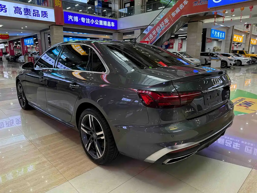 Audi A4L 2020 40 TFSI Luxury