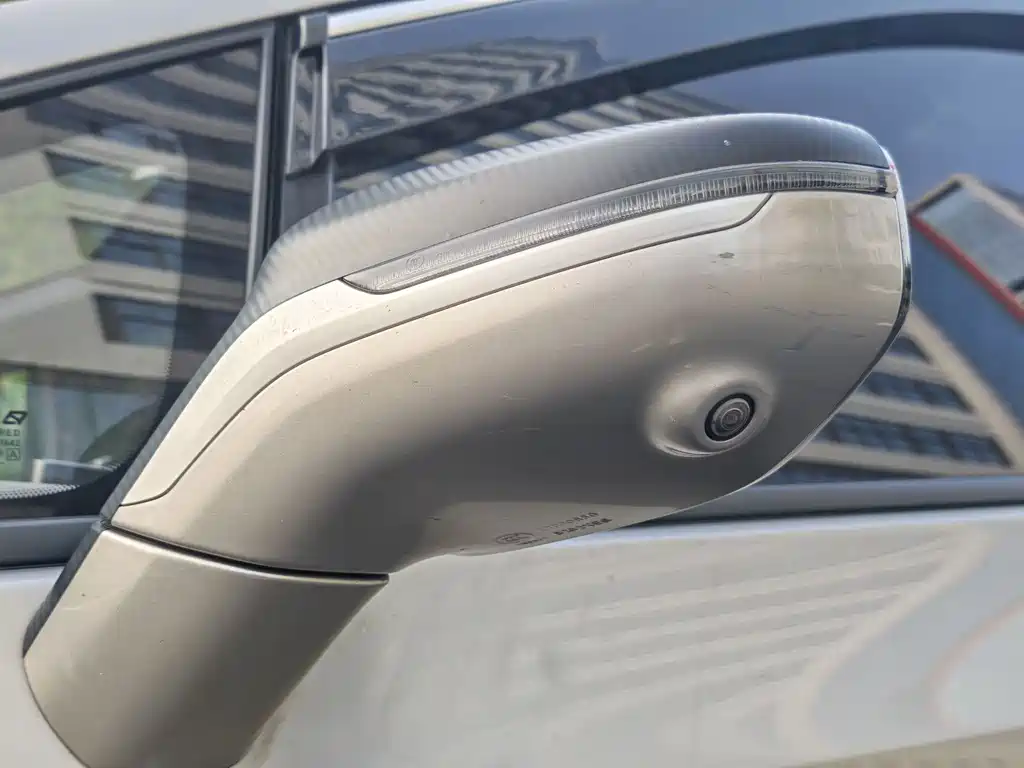 Hycan Z03 — миниатюра 5