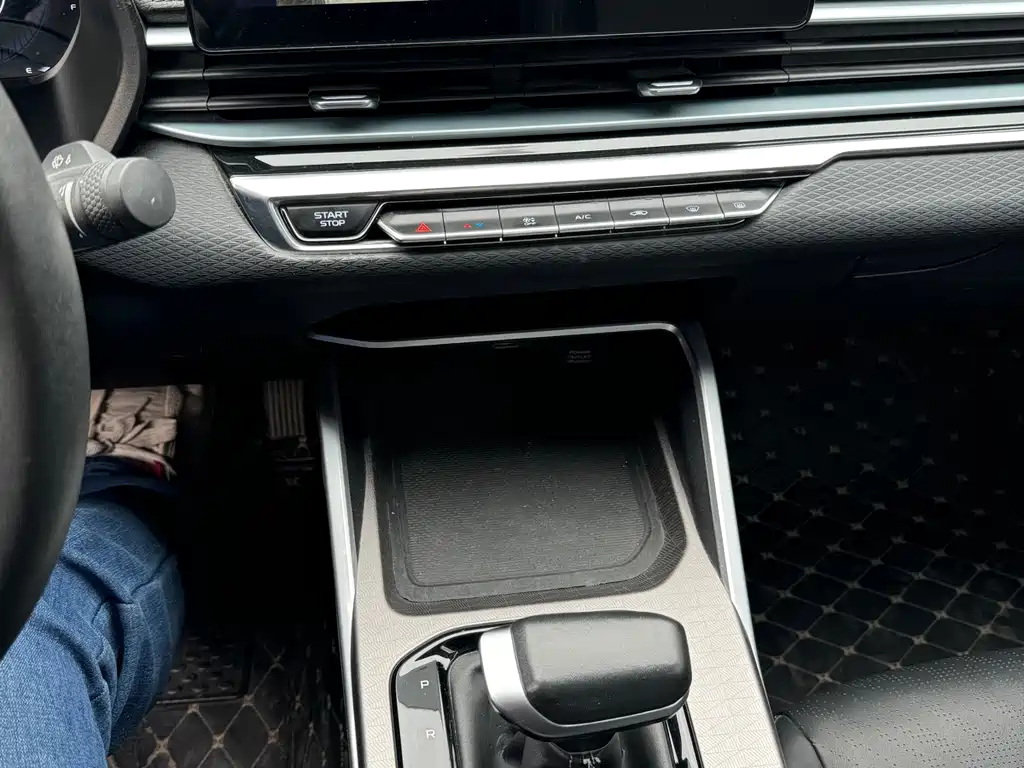 GEELY AUTOMOBILE EMGRAND