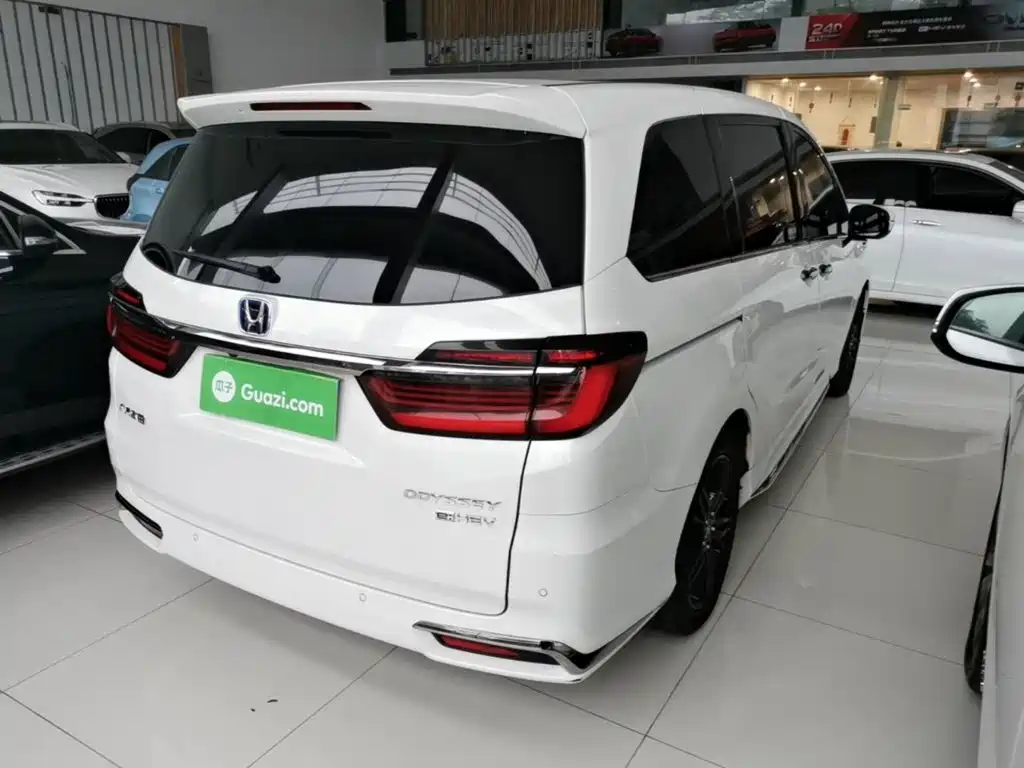 Honda Odyssey — миниатюра 7