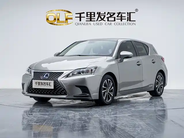 Lexus CT