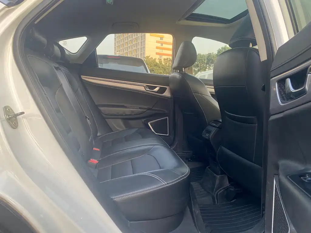 GEELY AUTOMOBILE EMGRAND GS