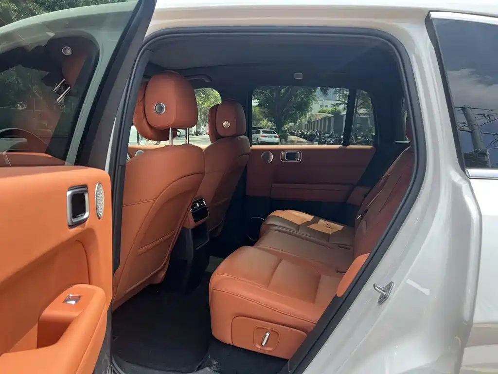 Li Auto Li L6 — миниатюра 5