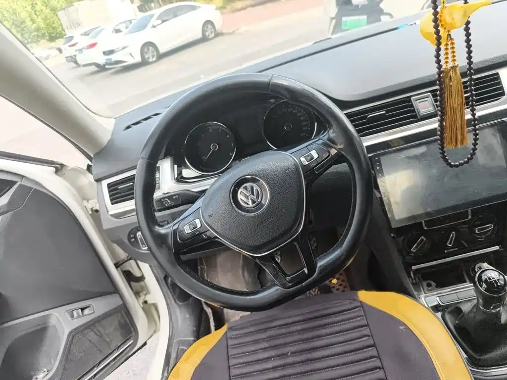 Volkswagen Bora — миниатюра 3