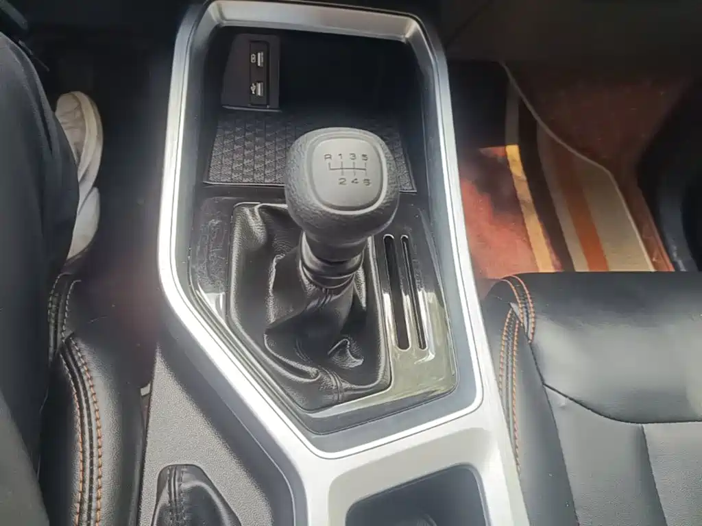 Wuling Jiachen — миниатюра 14