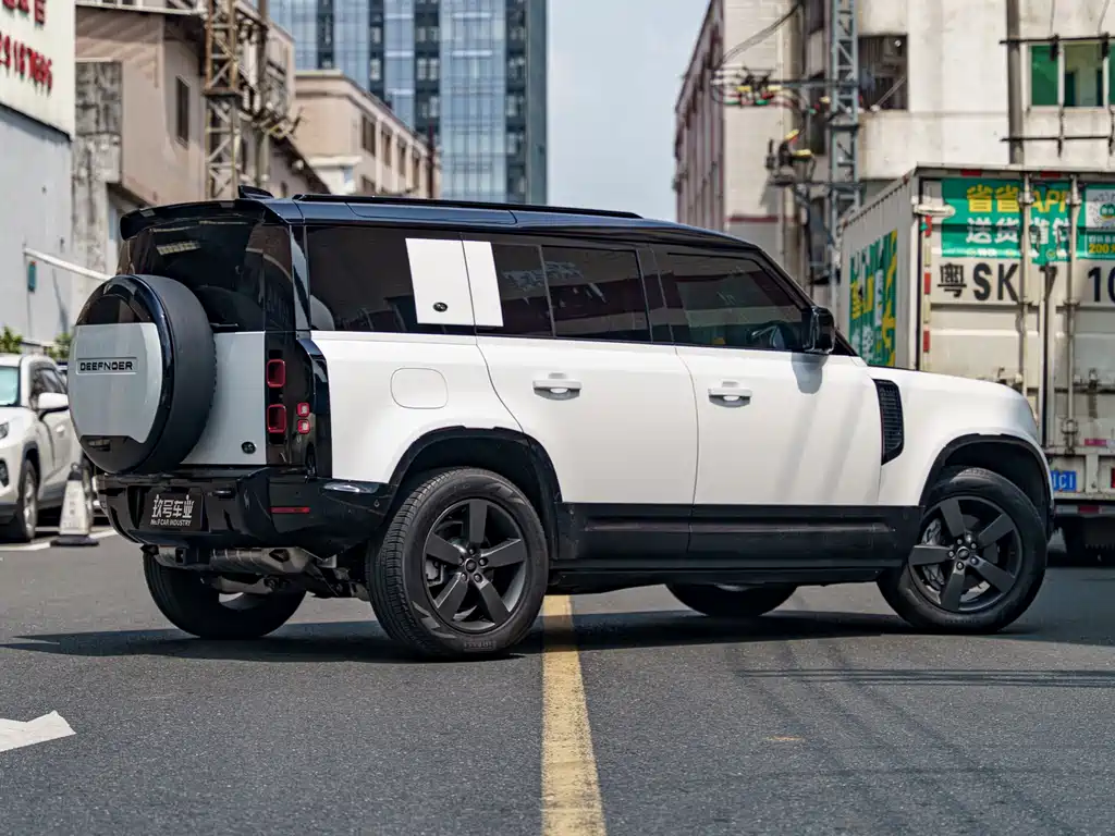 Land Rover Land Rover Defender 2023 110 3.0T P400 X-DYNAMIC HSE