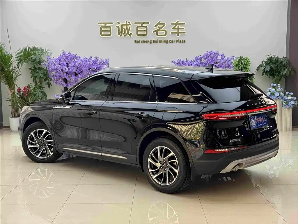Lincoln Corsair 2022 2.0T Premium