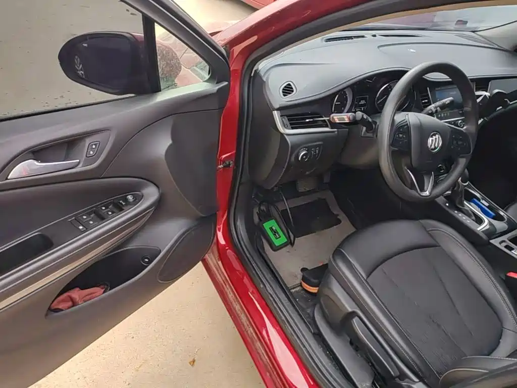 Buick Verano — миниатюра 16