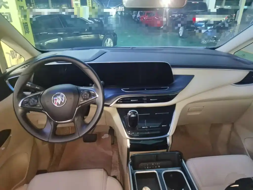 Buick GL8 — миниатюра 10