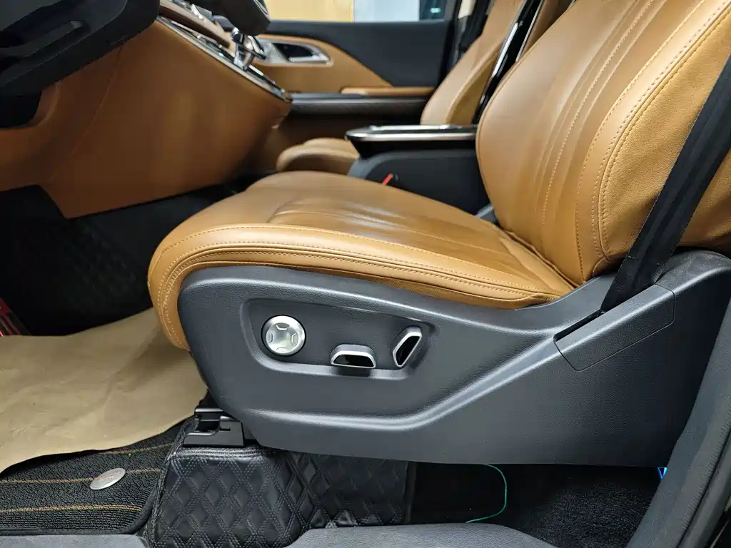 Hongqi Hongqi HQ9 — миниатюра 10