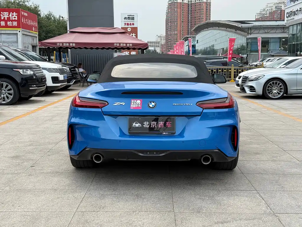 BMW Z4 — миниатюра 7
