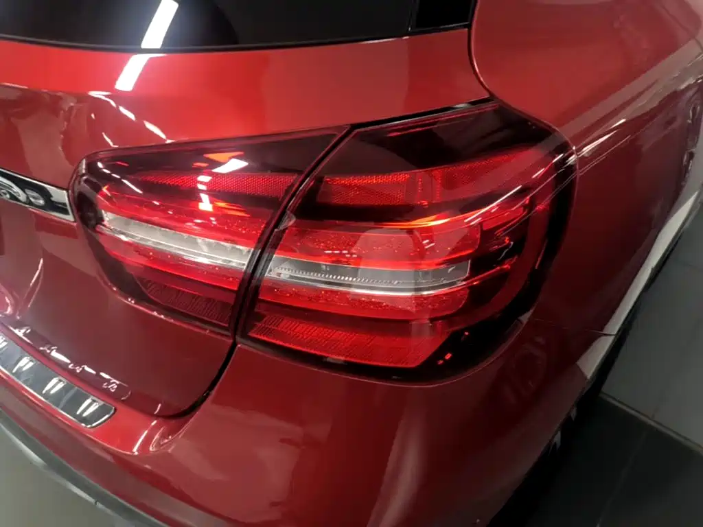 Mercedes-Benz GLA — миниатюра 8