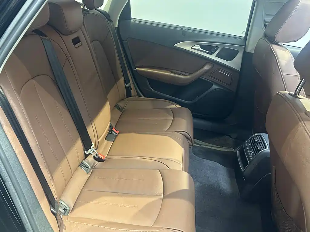 Audi A6L — миниатюра 8