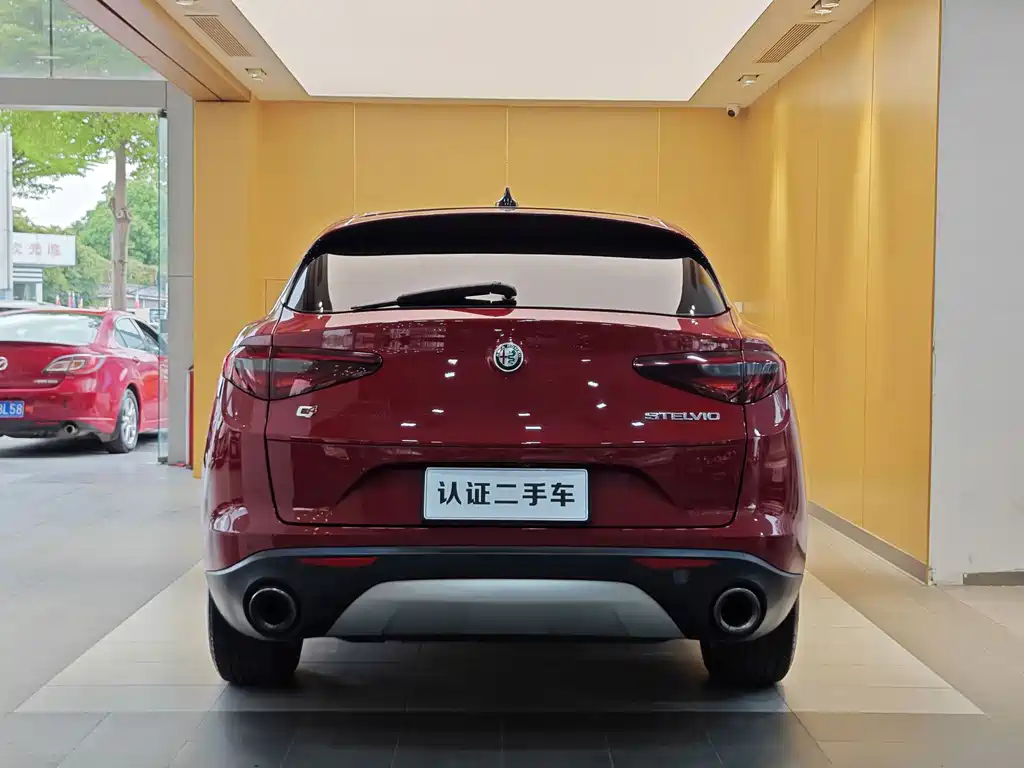 Alfa Romeo Stelvio — миниатюра 28