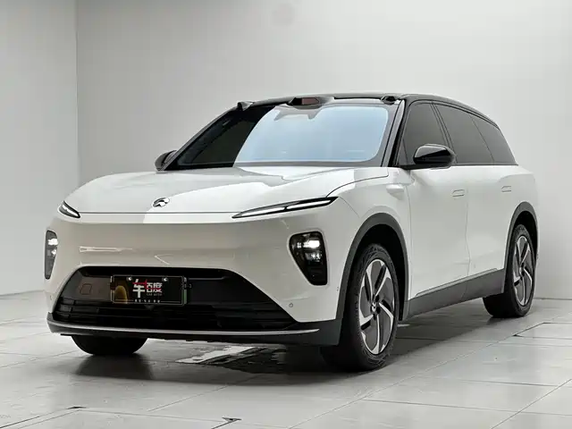2023 Nio ES8