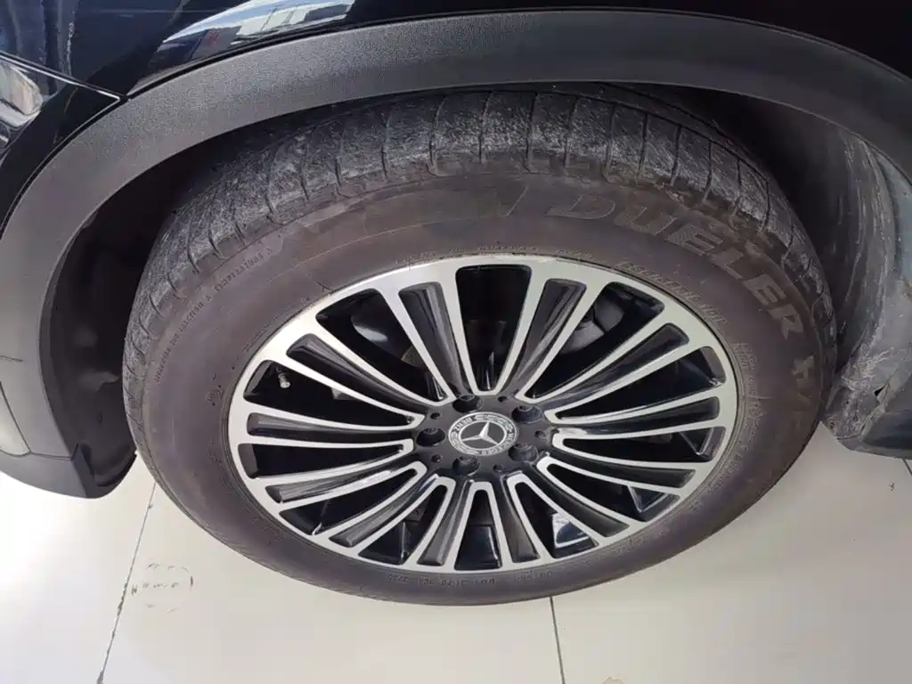 Mercedes-Benz GLC — миниатюра 23