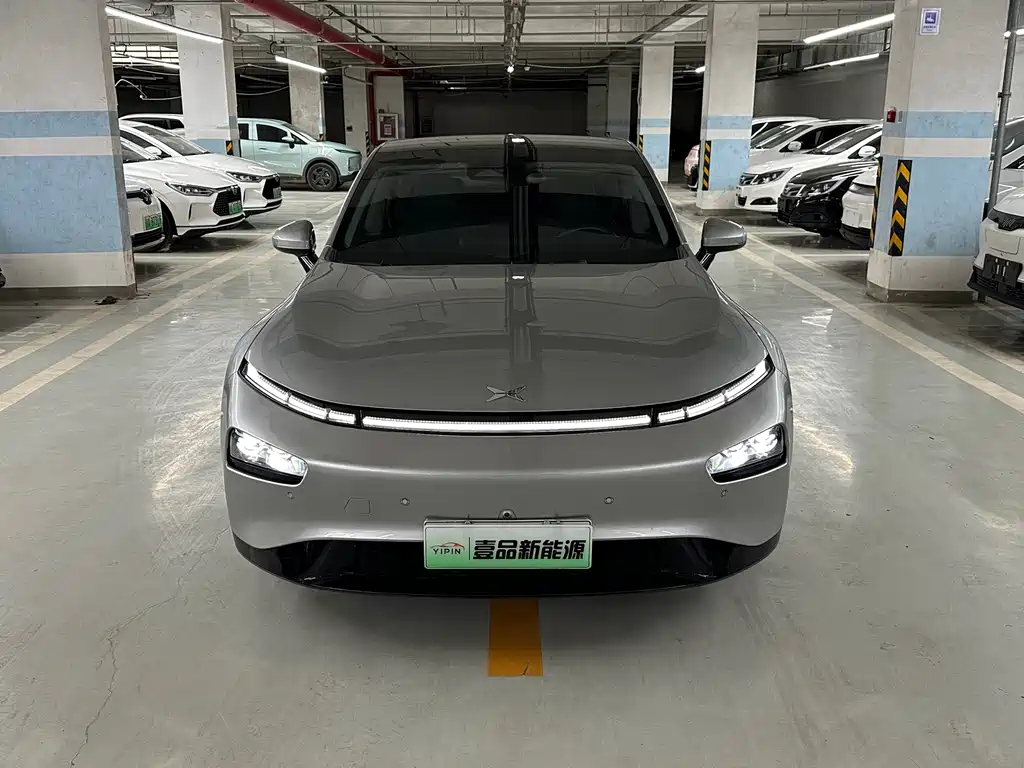 XPeng P7 — миниатюра 2