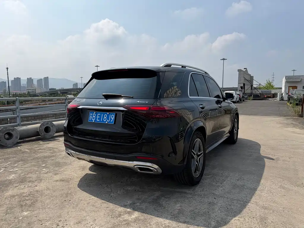 Mercedes-Benz GLE (Import) — миниатюра 4