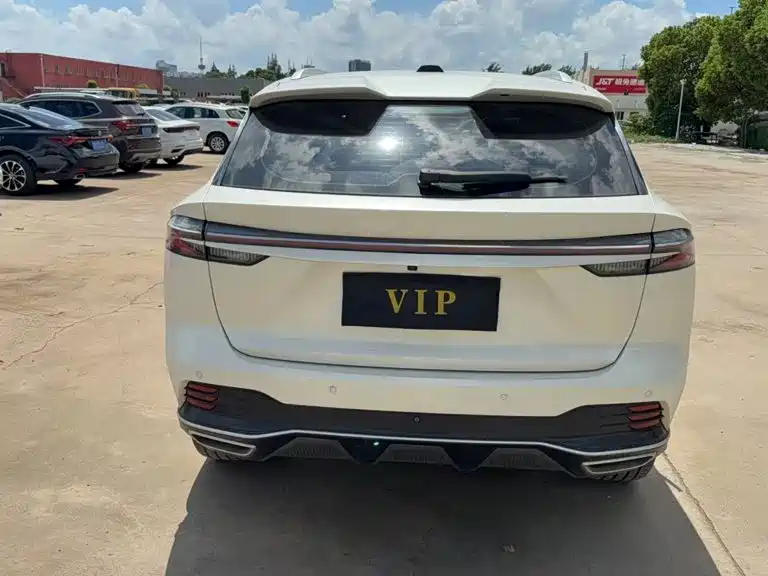 Roewe RX5 — миниатюра 7
